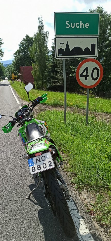 Dziewczyna z Olsztyna i Kawasaki KDX 125 2T na Końcu Świata [relacja]