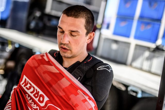 Pot, krew i piach – Adam Tomiczek i jego droga do czwartego startu w Dakarze [WYWIAD]