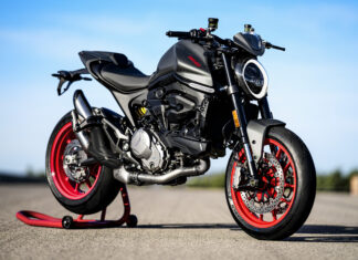 Ducati Monster  nowość dane techniczne cena opis  scaled