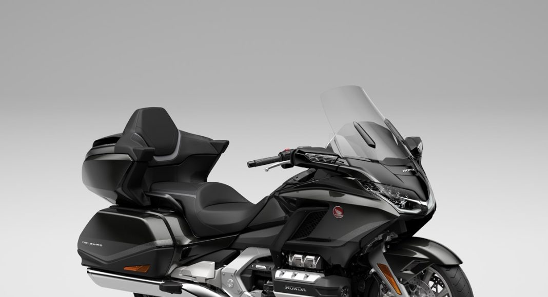 YM HONDA GL GOLD WING TOUR