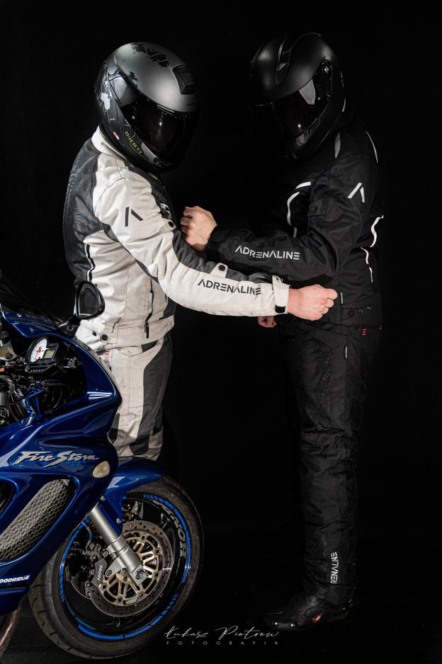 Jak tanio ubrać się na motocykl latem? Adrenaline Meshtec 2.0! Pokonaj upał w niskiej cenie [TEST, OPINIA]