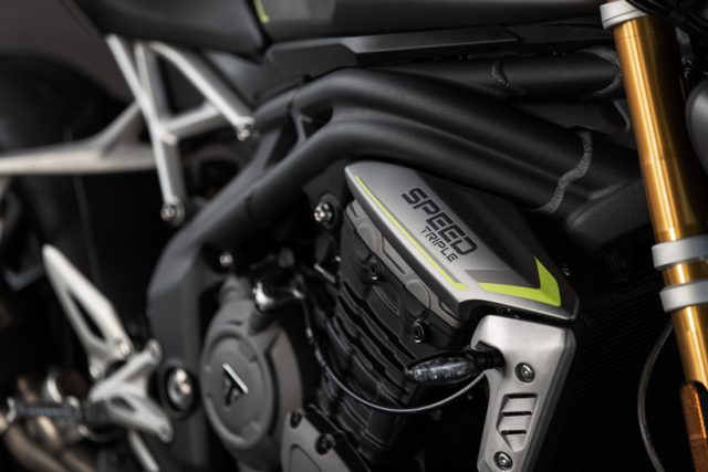 Triumph Speed Triple 1200 RS 2021 – całkowicie nowy, najmocniejszy w historii [dane techniczne, cena]