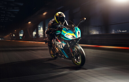 CFMoto 300 SR A2 – niewielki sportowiec pojawi się już w kwietniu