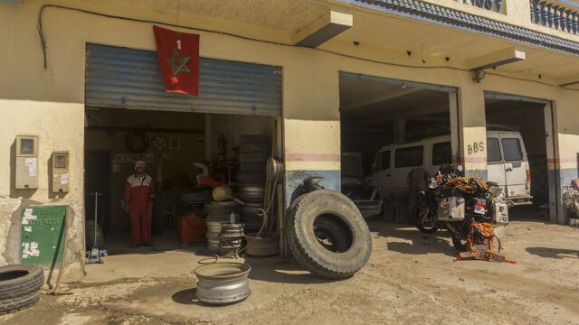 O kokainie i złamanej stopce, czyli samotne Maroko motocyklem