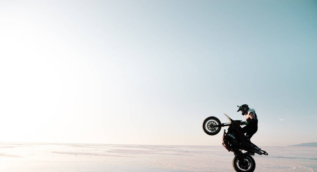 jak przygotowac motocykl do polskiej zimy