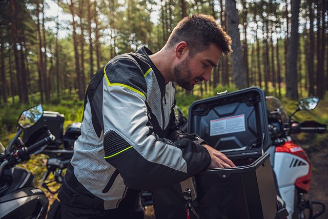 Kurtka Rebelhorn Hiflow IV – kolejne wcielenie uniwersalnego hitu nie tylko na lato! [opinia, cena]