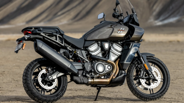 Jaki nowy, ciekawy motocykl w 2021? Nowości motocyklowe, prosto z katalogu, kt&oacute;re mocno namieszają w tym sezonie!