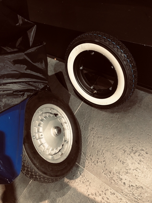 Renowacja youngtimerowego skutera VESPA PX 125 z 1985 roku [koszty, trudy, opis, cena]