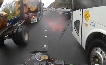 czy można jechać w korku motocyklem MV GlowneZdjecie WQ