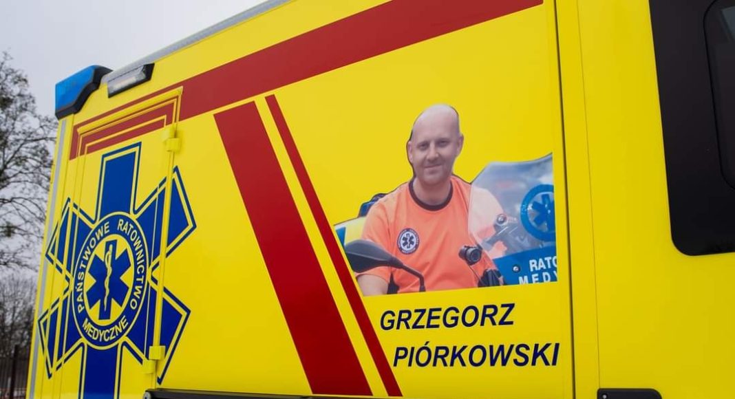 karetka pogotowia bydgoszcz ambulans mercedes sprinter grzegorz piórkowski motoambulans zdjęcie