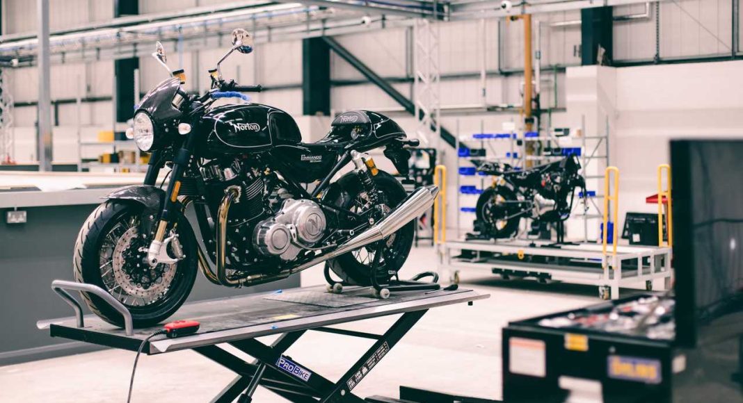 norton  commando classic nowa fabryka solihull budowa motocykla