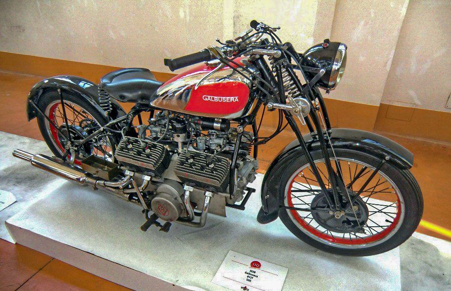 Galbusera V niezwykły włoski motocykl sportowy miejski z silnikiem ośmiocylindrowym