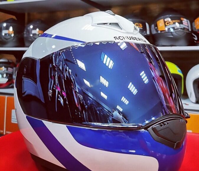 JakikaskszczękowySchuberthCProczyCProwadyzaletyróżnicecenadanetechniczne