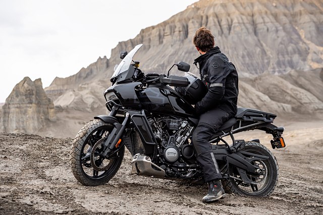 Odzież REV’IT! z logiem Harley-Davidson dla segmentu adventure!