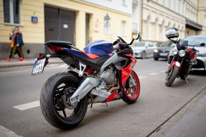 Aprilia RS  test pierwsze wrażenia zdjęcia dane techniczne moc cena