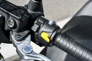 Kymco Downtown 350 nowość 2021 test dane techniczne opinia cena (17)-MV_DuzeZdjecie-W640 Kymco Downtown nowość test dane techniczne opinia cena MV DuzeZdjecie W