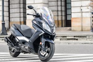 Kymco Downtown 350 nowość 2021 test dane techniczne opinia cena (32)-MV_DuzeZdjecie-W640 Kymco Downtown nowość test dane techniczne opinia cena MV DuzeZdjecie W