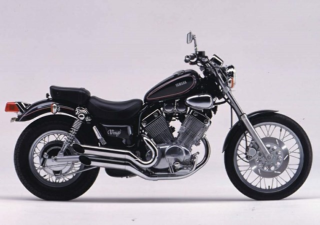 Jaki motocykl Yamaha 125? Ścigacz, chopper, naked? [YBR, Virago, MT, YZF-R]