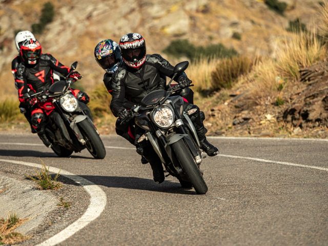 Fighter i Rebel – możemy być z nich dumni! Dwa polskie kombinezony motocyklowe Rebelhorna o światowej jakości!