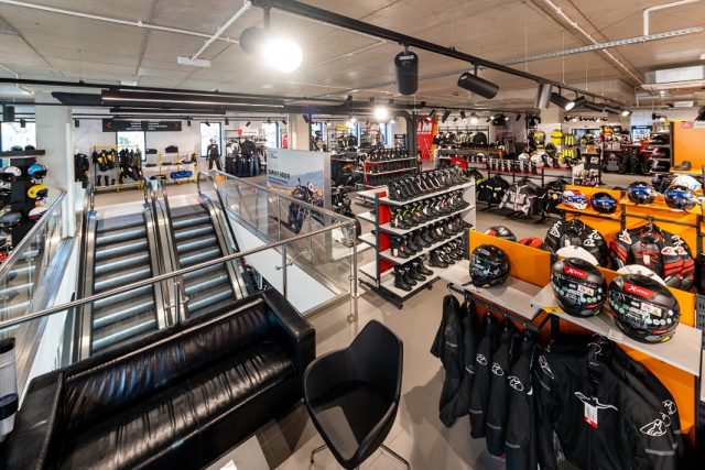 Największy motocyklowy multidealer w Polsce i Europie? Liberty Motors w Piasecznie!