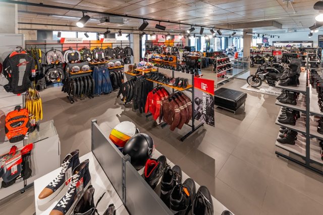 Największy motocyklowy multidealer w Polsce i Europie? Liberty Motors w Piasecznie!
