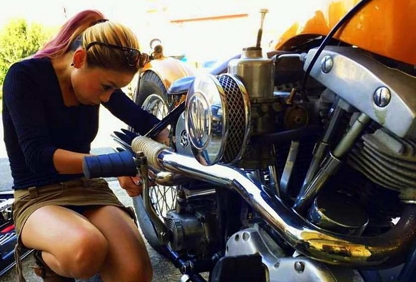 jak oszczędzić na częściach motocyklowych