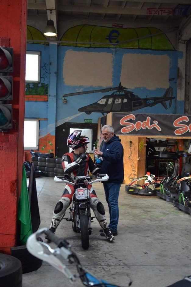 Pit Bike, czyli czy z dziecięcego rowerka z silnikiem można zrobić motocykl dla prawdziwego chłopa? [FELIETON]