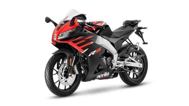 Liberty Motors Piaseczno – największy wybór skuterów na kat. B, najszybszych i napiękniejszych motocykli 125!