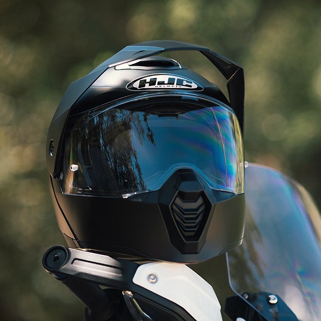 Co nowego od HJC na sezon 2021?