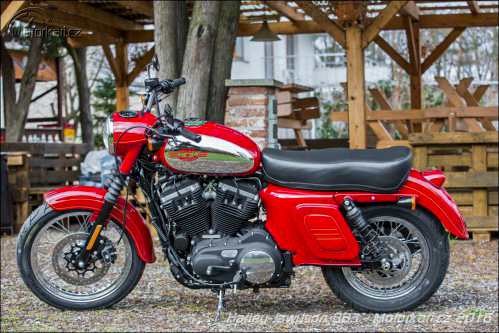 Nowa Jawa z silnikiem Harleya o pojemności 883 cm3?