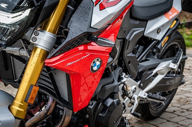 BMW