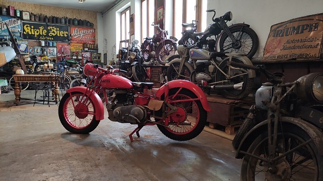 Nieznane miejsca na znanym terenie – Śląsk Cieszyński i Beskid Żywiecki motocyklem [Powered by Suzuki & Seca]