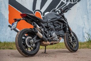Ducati Monster  dane techniczne test opinia opis