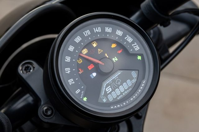 Harley Davidson Nightster &ndash; skok ku nowoczesności [dane techniczne, opis, recenzja, dane techniczne, spalanie]
