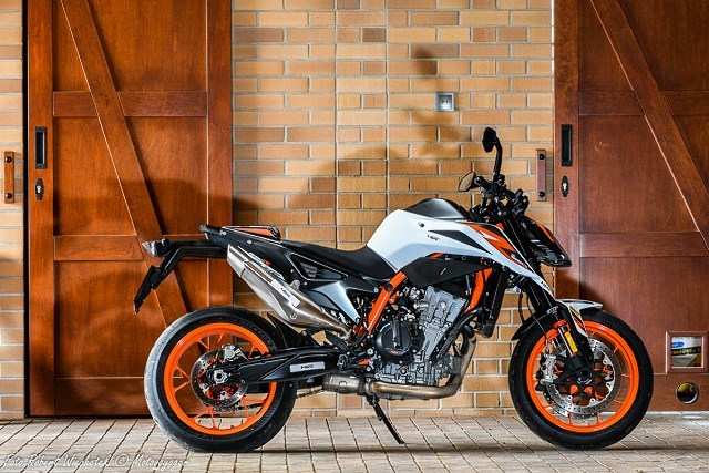 KTM Duke R test dane techniczne opinia opis wady zalety