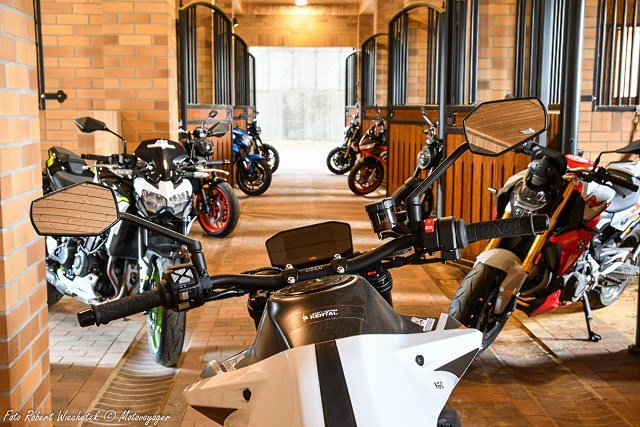 KTM Duke R test dane techniczne opinia opis wady zalety