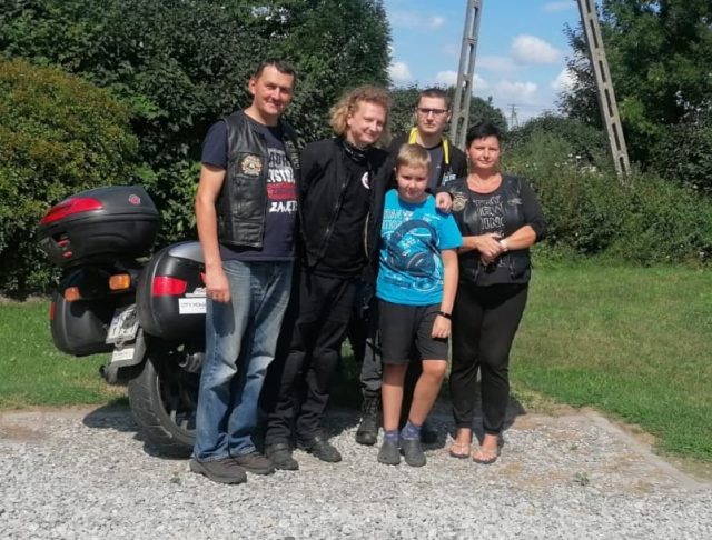 Motocyklem dookoła Polski: wyjątkowo droga rozmowa, urwany asfalt i fotopułapka pograniczników