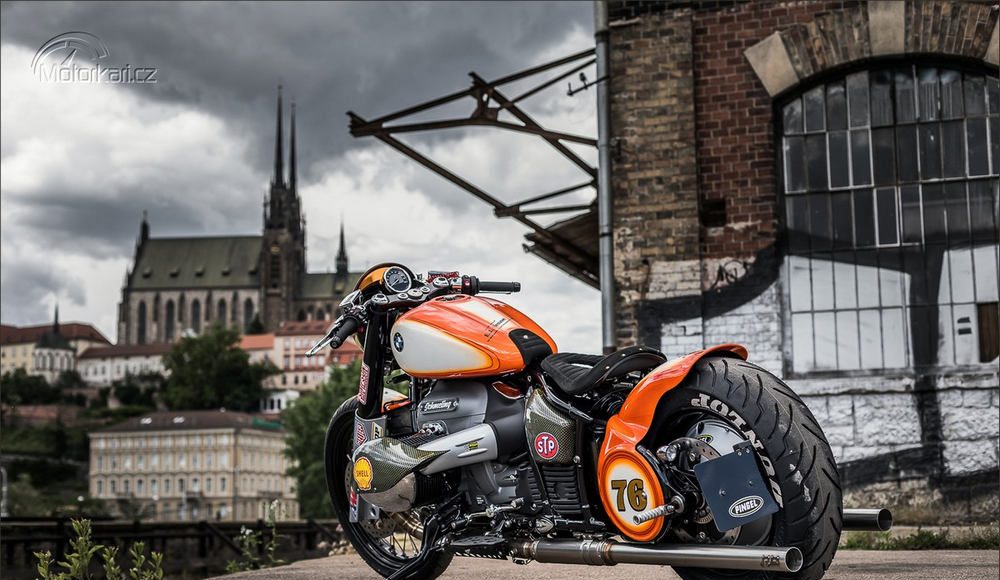 BMW R Henne Tribute