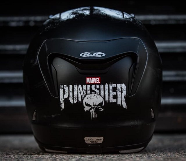 Nowość 2021! Kask HJC R-PHA-11 w malowaniu Punisher Marvela