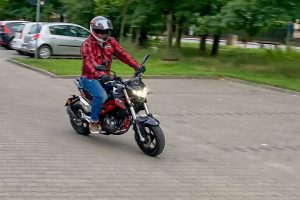Niezły ancymon – Benelli Tornado Naked T 125 [test, opinie, dane techniczne]