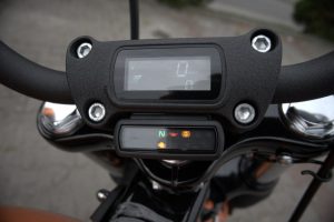 Starcie stalowych nowości 2021 &ndash; Harley Davidson Street Bob vs Indian Super Chief Limited [test, opinie, dane techniczne]