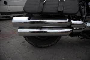 Starcie stalowych nowości 2021 &ndash; Harley Davidson Street Bob vs Indian Super Chief Limited [test, opinie, dane techniczne]