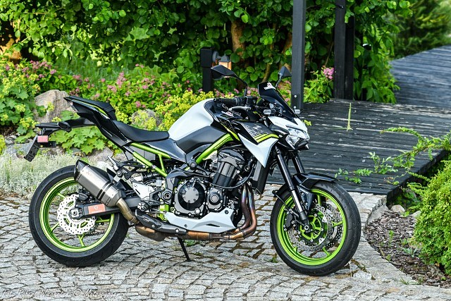 9 przepis&oacute;w na nakeda – wielki test por&oacute;wnawczy 2021 [Z900, F 900 R, MT-09, Trident, Monster, GSX-S 750, Duke 890 R, 752S, Tuono 660]