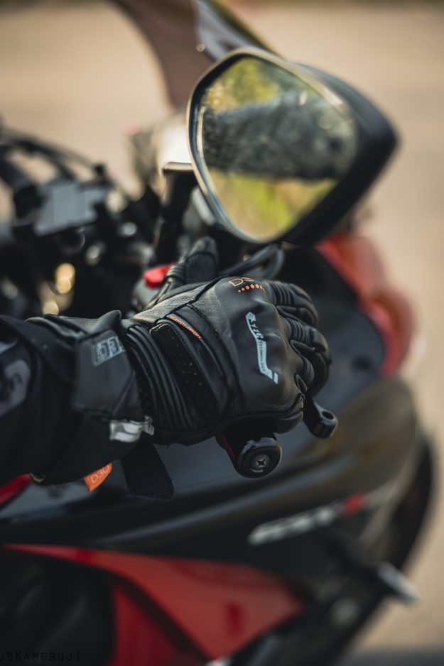 SECA TESTY ODZIEŻY MOTOCYKLOWEJ