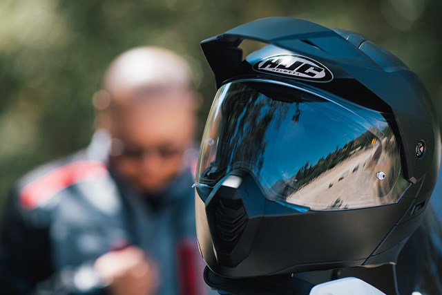 Kask HJC C80 – jeden kask, nieskończenie wiele możliwości