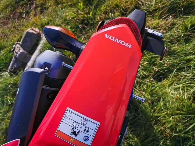 CRF 300