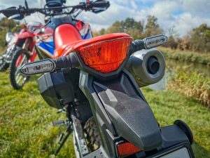 CRF 300 Rally czy L por&oacute;wnanie test w terenie offroad cena dane techniczne_37