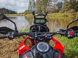 CRF 300 Rally czy L por&oacute;wnanie test w terenie offroad cena dane techniczne_41