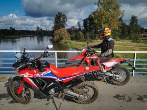 CRF 300 Rally czy L por&oacute;wnanie test w terenie offroad cena dane techniczne_51