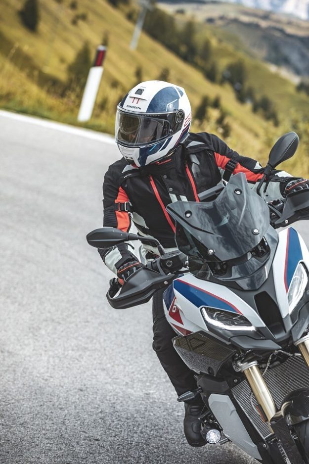 Najnowszy Schuberth C5, w końcu wiemy o nim wszystko! [zdjęcia, opis techniczny, cena]